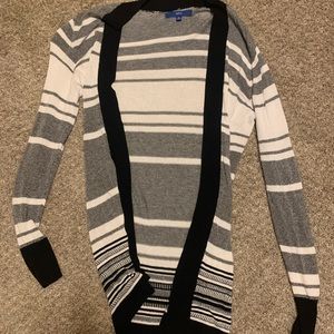 Black and white Apt 9 cardigan size Medium